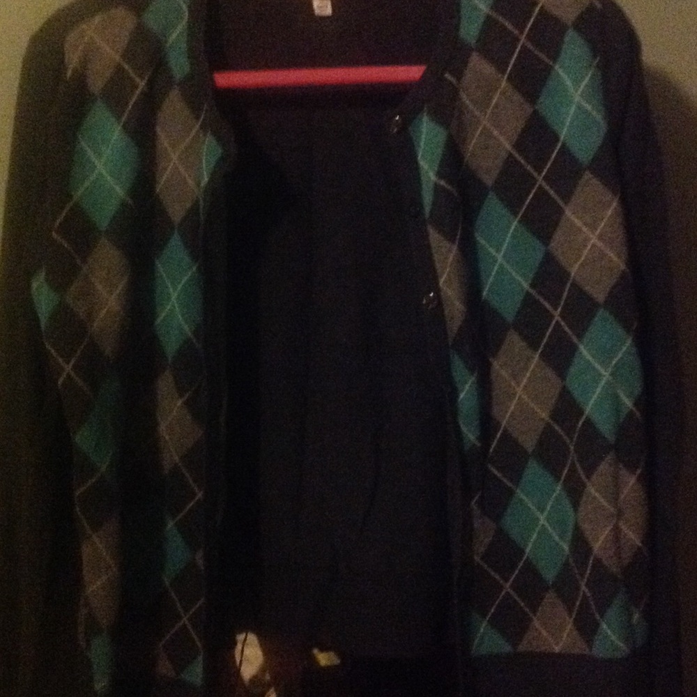 Croft & Barrow blue and teal sweater