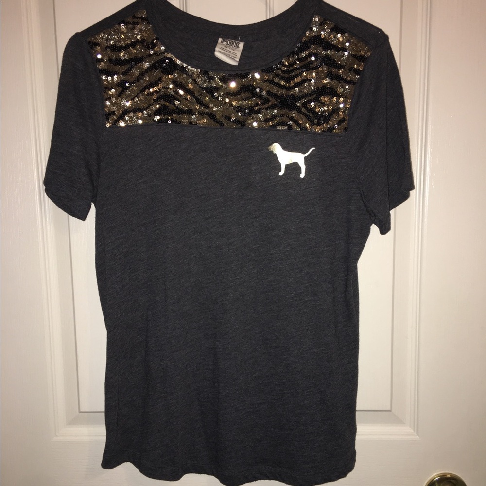 PINK scoop neck t-shirt never worn