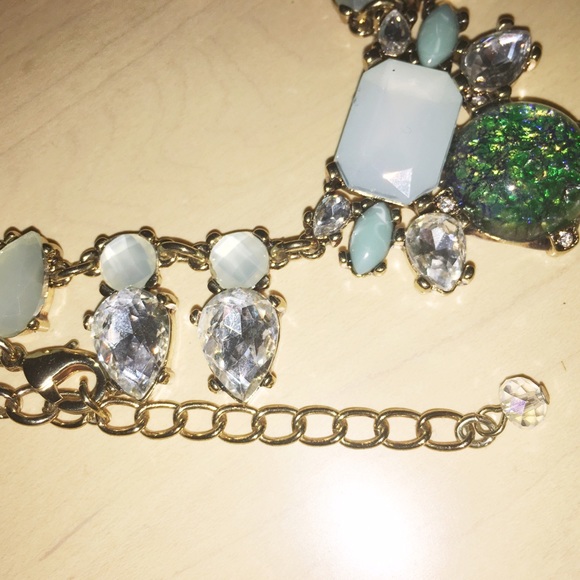 Capwell &Co Statement Necklace Moonstone Mint - Picture 3 of 3