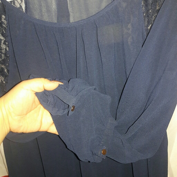 Blouse - Picture 3 of 3