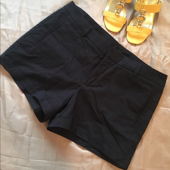 STYLUS black shorts. - Picture 3 of 5