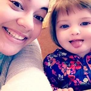 Meet your Posher, Savine