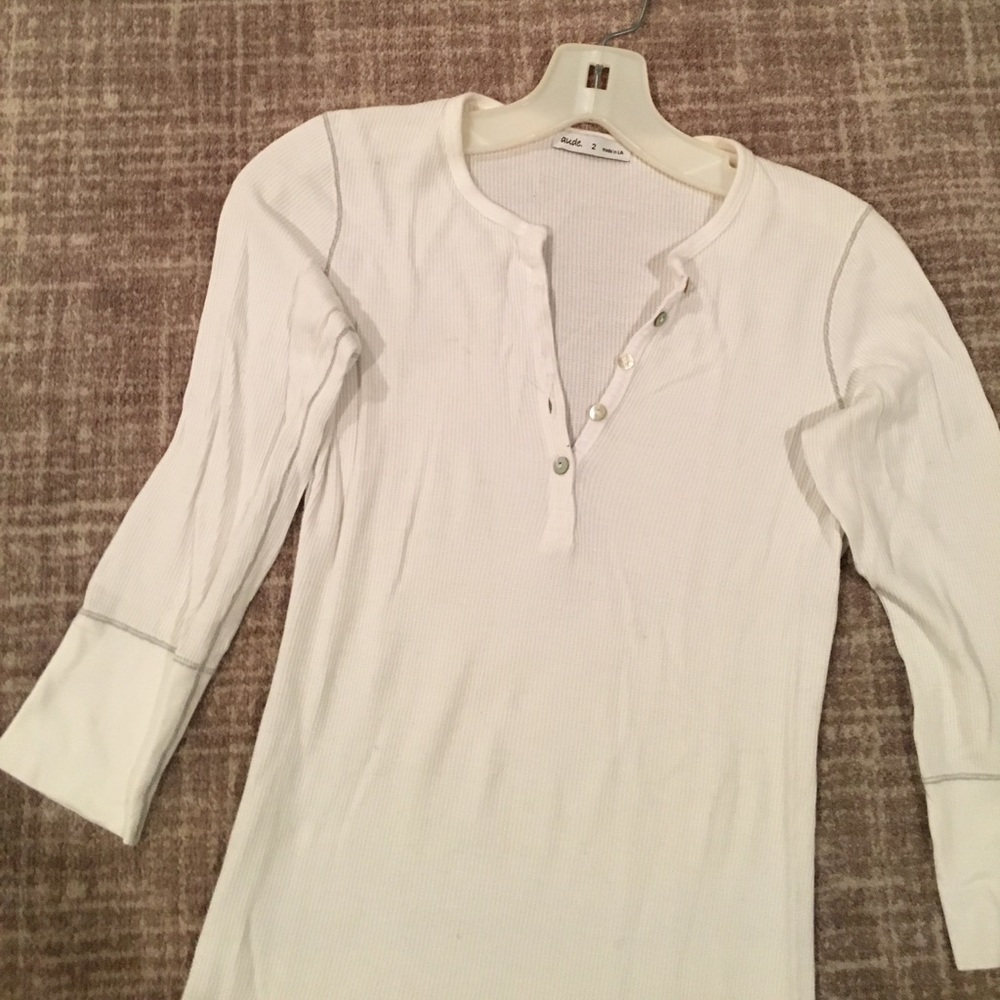 White waffle three-quarter sleeve