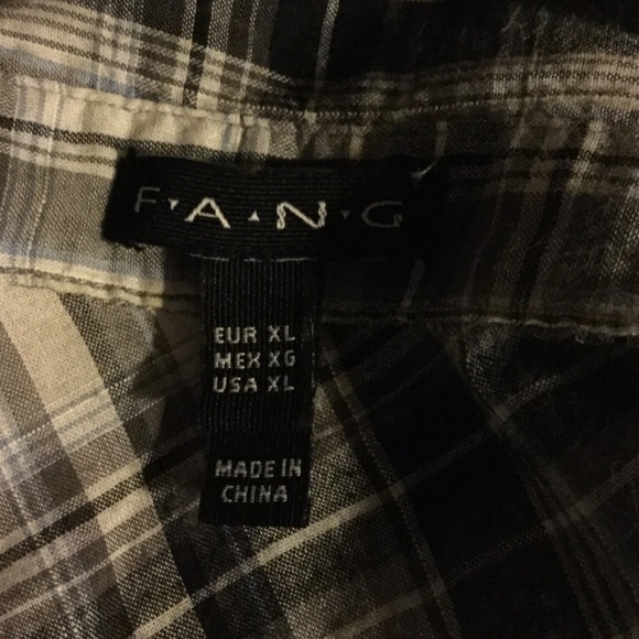 XL Junior Fang Black & Gray Button Down Shirt - Picture 8 of 8