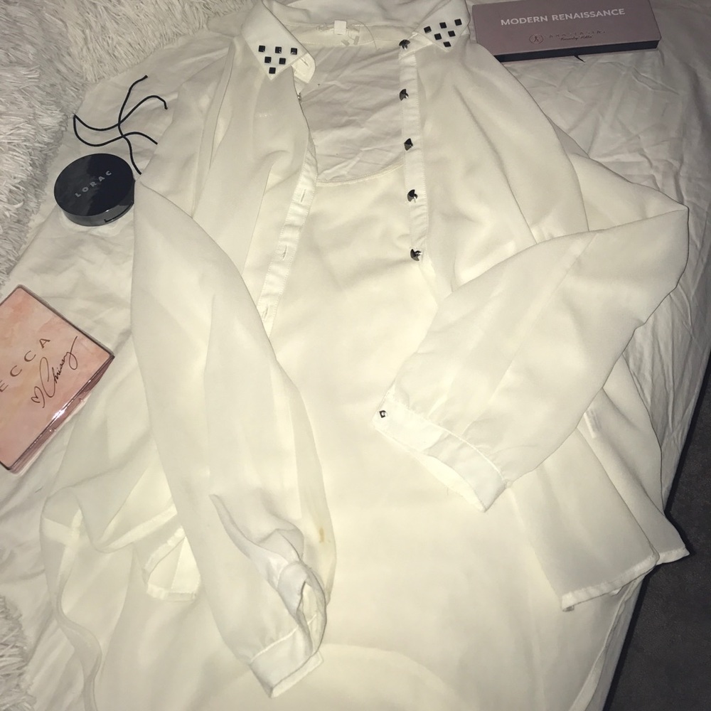 Creamy sheer long sleeve top