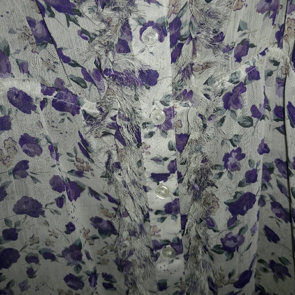 Top - Picture 4 of 4