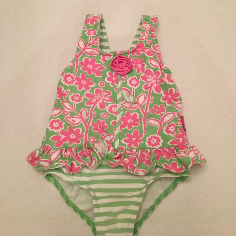 Le Top Baby girls One Piece bathing suit