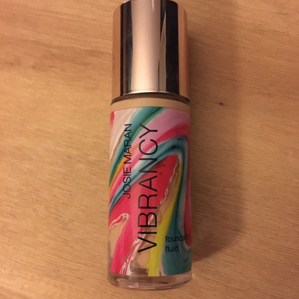 Josie Maran Vibrancy fluid foudation