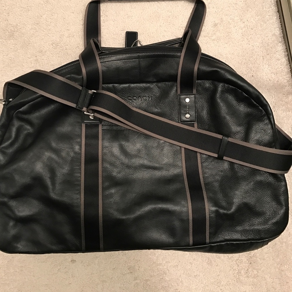 Coach Leather weekender bag 21x12x12 inches