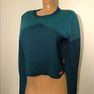 Hunter boots brand sweater size small gently used