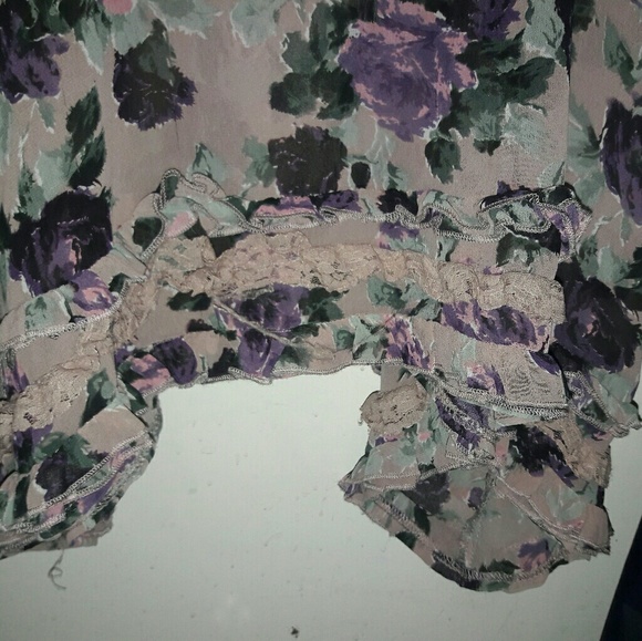 Top - Picture 4 of 4