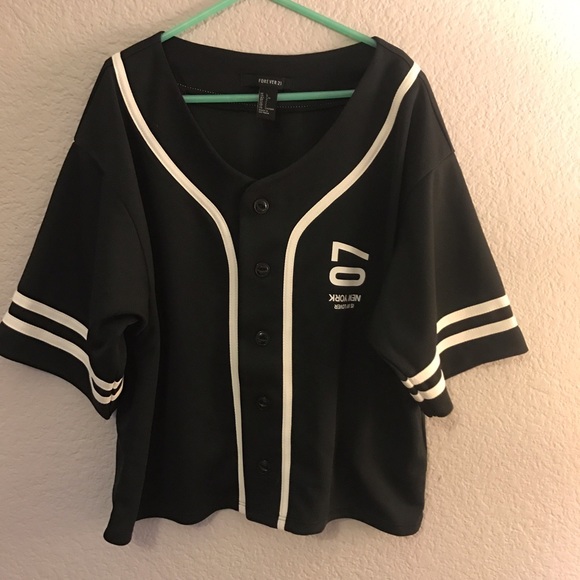 New York Trendy Cropped Jersey - Picture 1 of 4