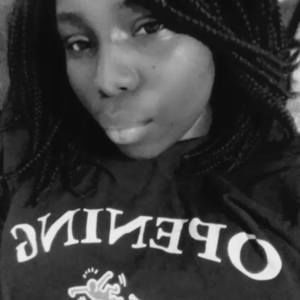 Meet your Posher, Lynisha