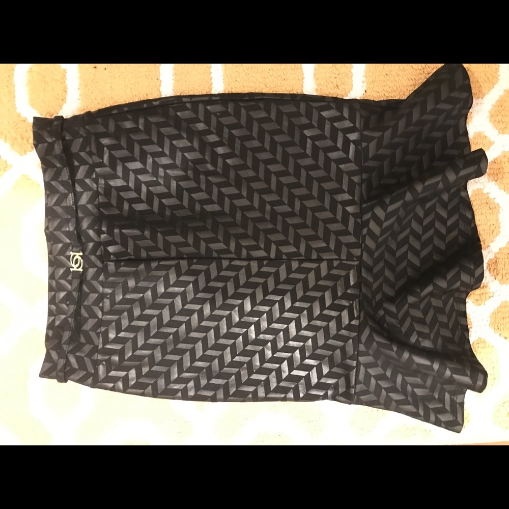 Bebe Skirt