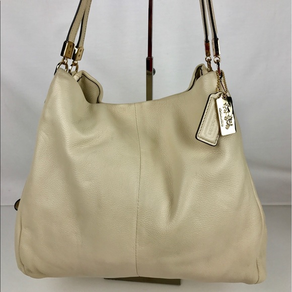 Coach Handbags - Coach Madison Leather Phoebe Shoulder Bag