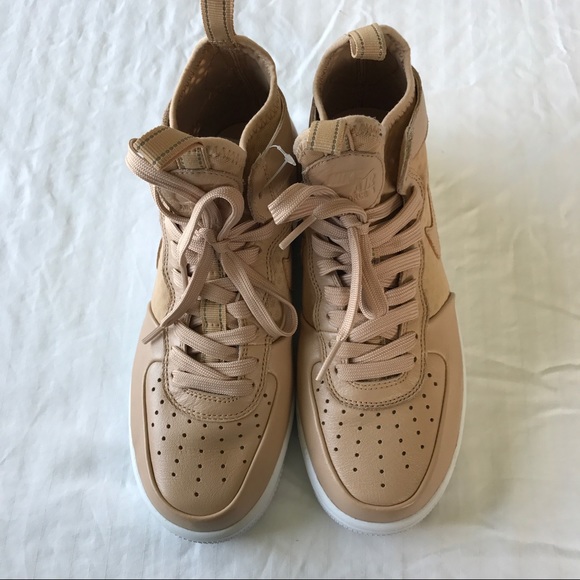 Nike Vachetta Tan Leather + Mesh Sneakers - Picture 5 of 8