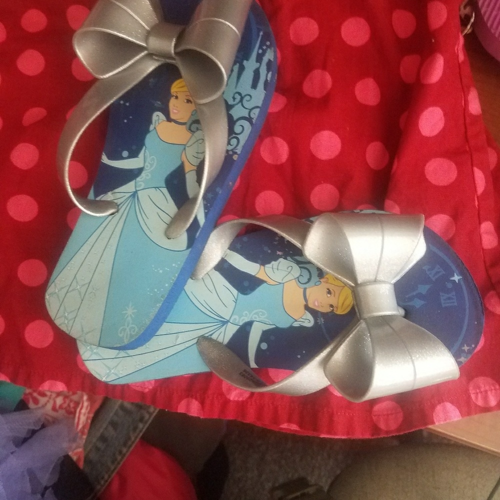 Cinderella kids sandals