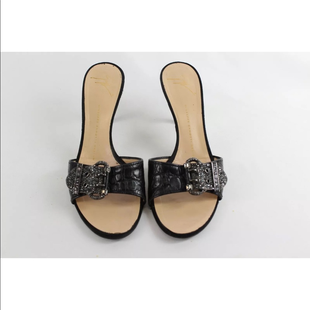 Giuseppe Zanotti black mule with heel