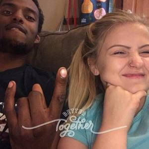 Meet your Posher, Caley