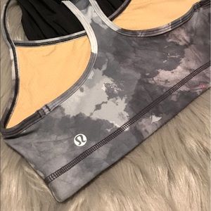 Lululemon athletic top