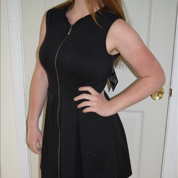 Black Zipper Dress - Picture 1 of 4