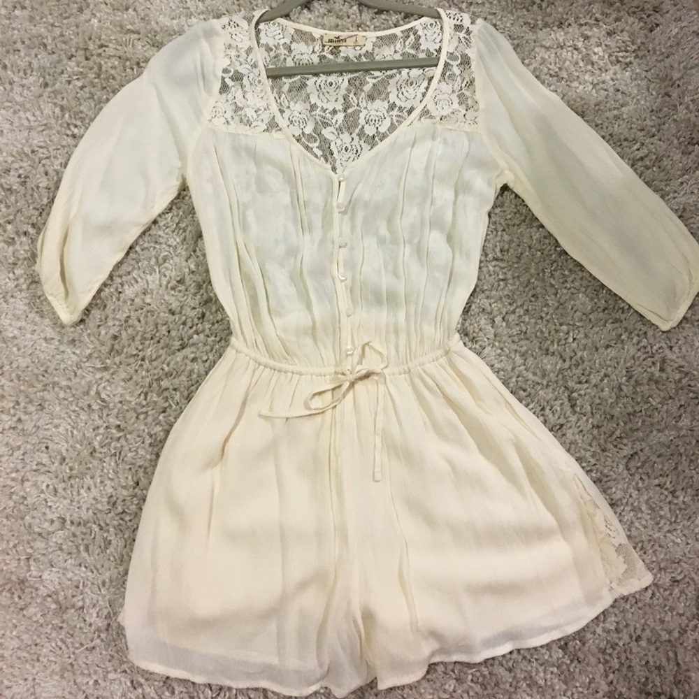 Hollister Lace Romper Playsuit size Large