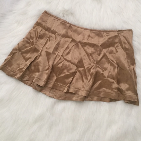 Champagne / Gold Silky Skirt, size 3 - Picture 1 of 2