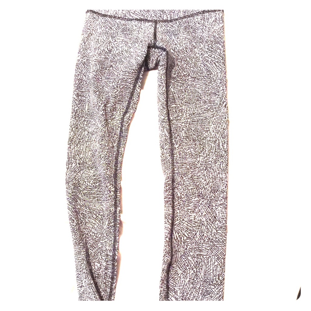 Lululemon wunder under white black tights size 4
