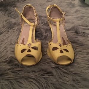 Vintage Shoes Bettie Page