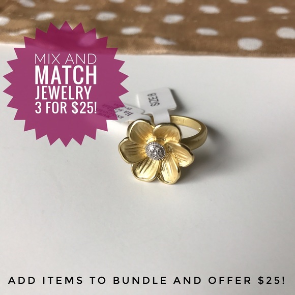 Lia Sophia Flower Ring Lia Sophia Flower Ring
