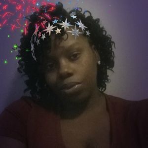 Meet your Posher, Candice