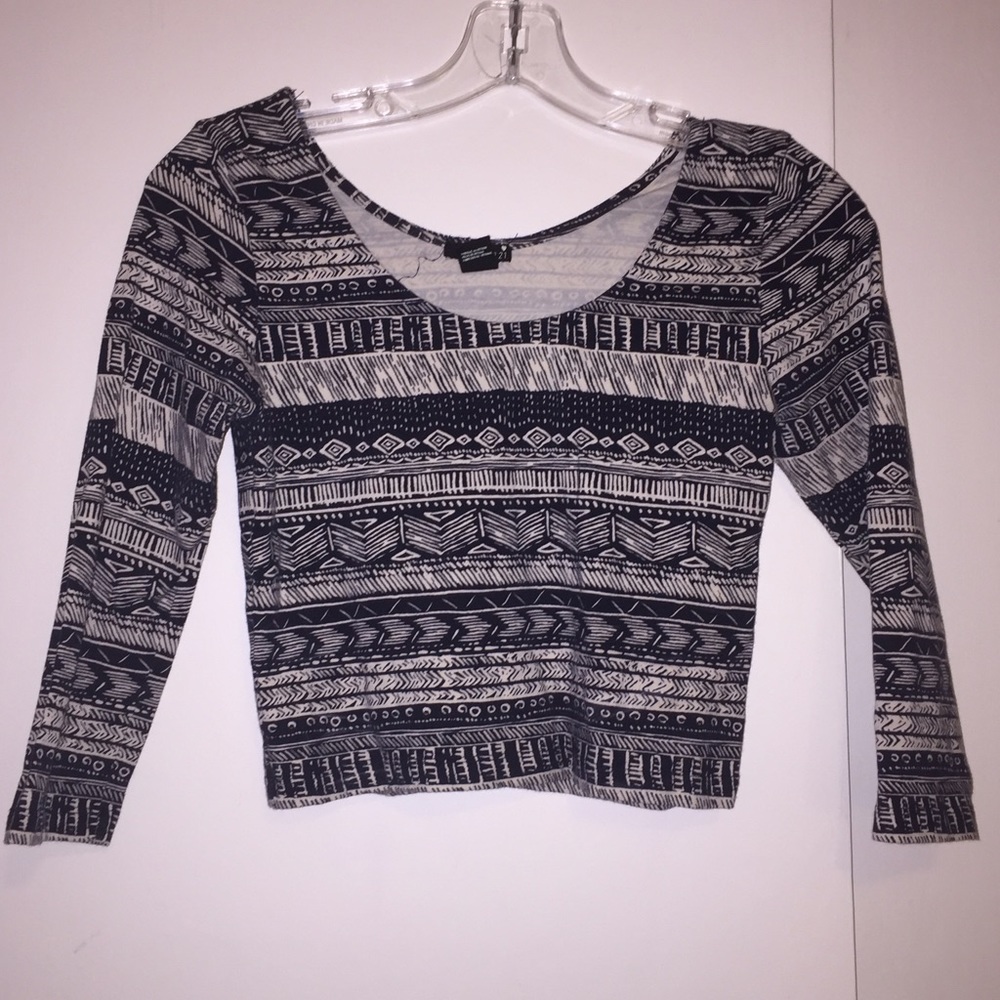 Forever21 3/4 Sleeve crop top