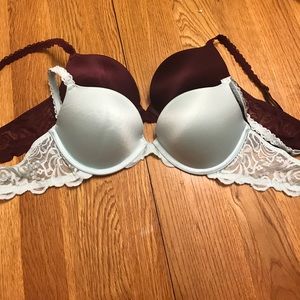 Victoria secret push up bras.👙