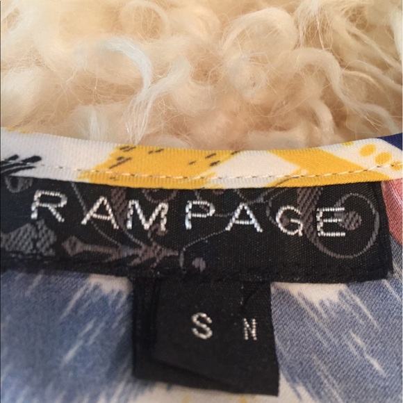 Rampage Multicolor pattern top - Picture 2 of 3