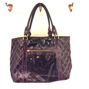 Large Patent Leather Cavalcanti Quilted Handbag