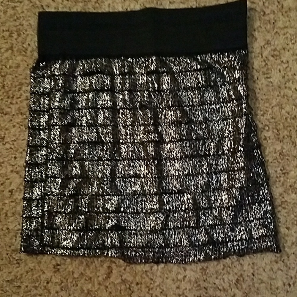 Mini skirt ❗price firm unless bundled ❗