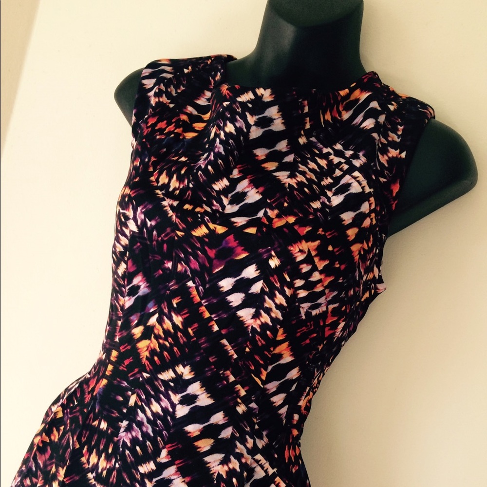 VINCE CAMUTO - multicolored dress - size 10