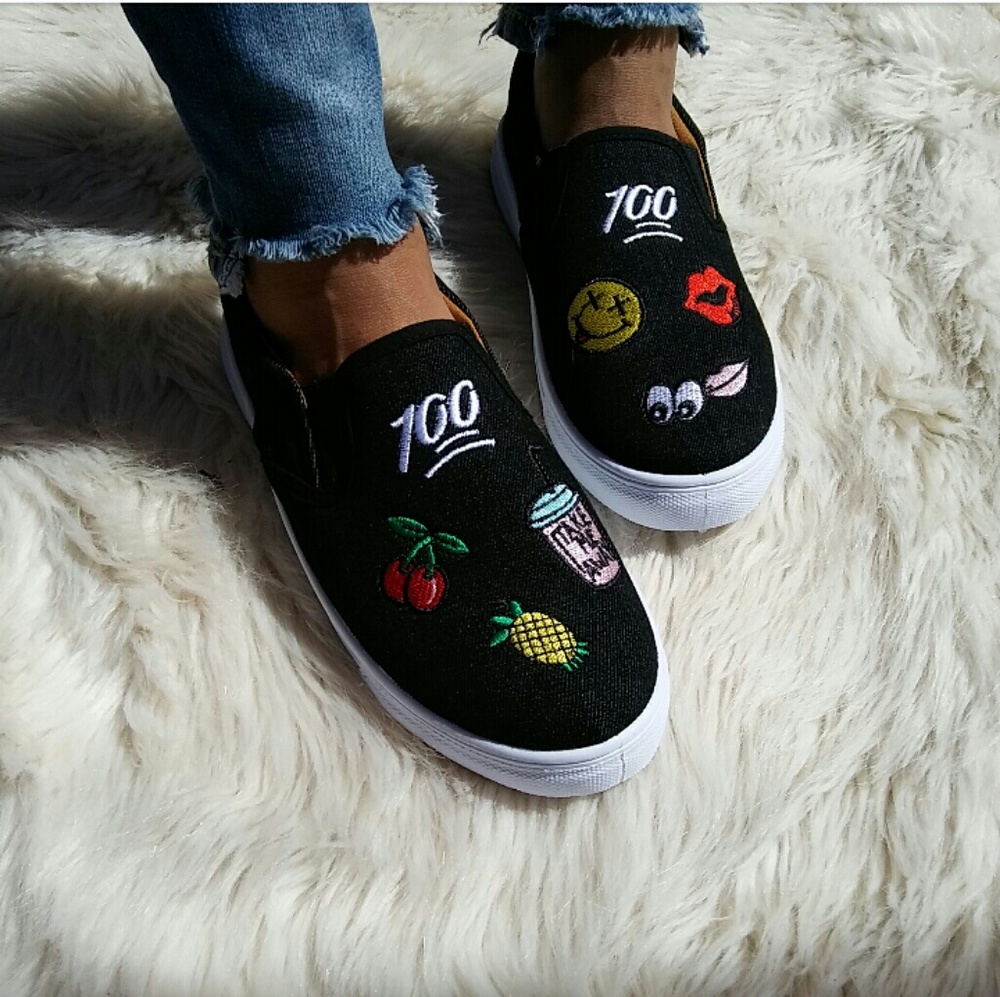 //The Iggy// Black denim patch work Sneakers - Picture 3 of 4