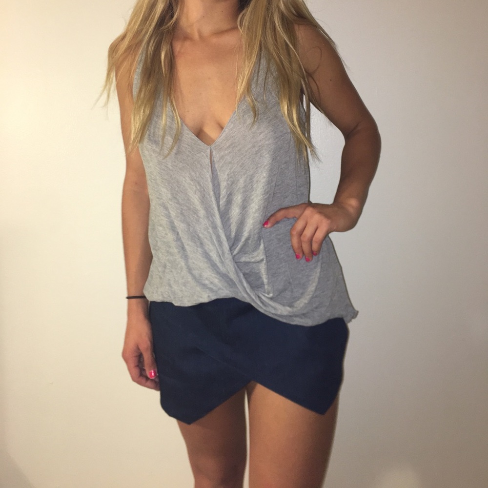 Silence and noise V-neck flowy shirt