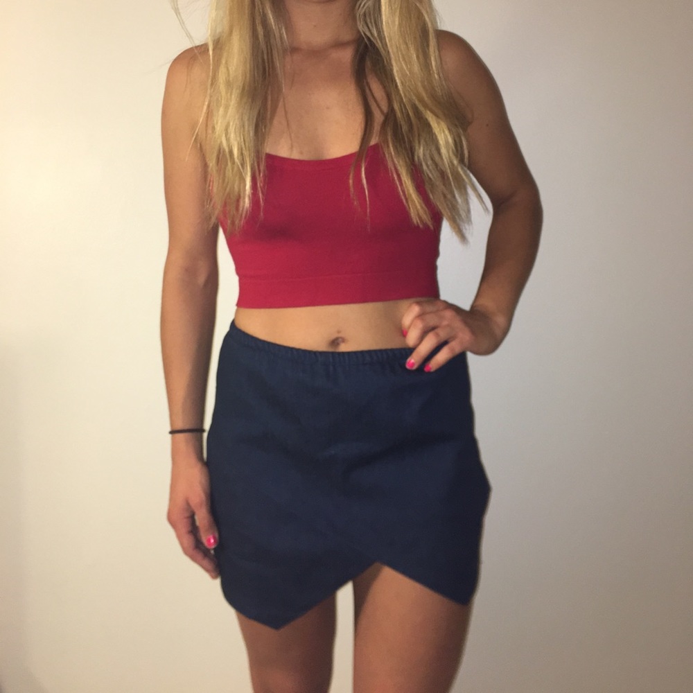 Red crop top