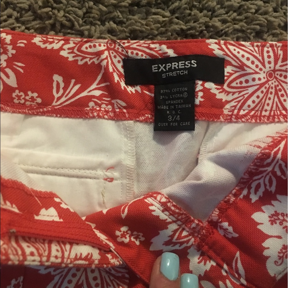 EXPRESS SKIRT - Picture 2 of 3