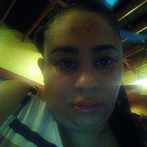 Meet your Posher, Rina