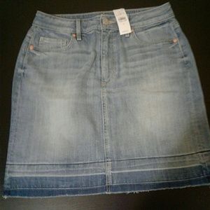 SOLD-Brand New LOFT Women's Denim Skirt