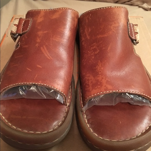 Sold - Picture 4 of 4