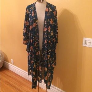 Beautiful Floral Covering/Shrug