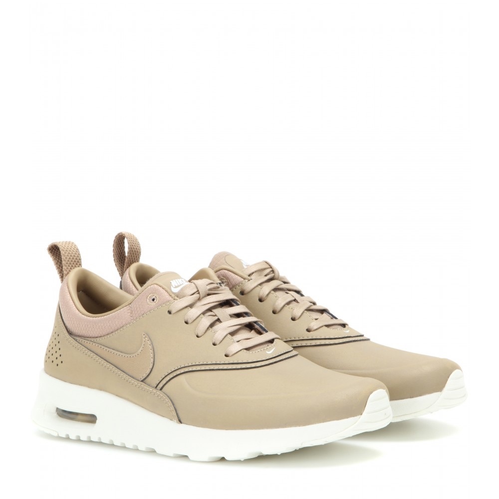 ❌SOLD❌ Nike Air Max Thea Tan Dessert Camo