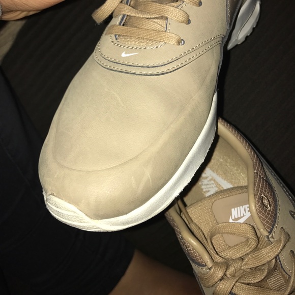 ❌SOLD❌ Nike Air Max Thea Tan Dessert Camo - Picture 8 of 8