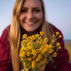 Meet your Posher, Lauren