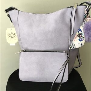 Lavender bucket style bag with change purse