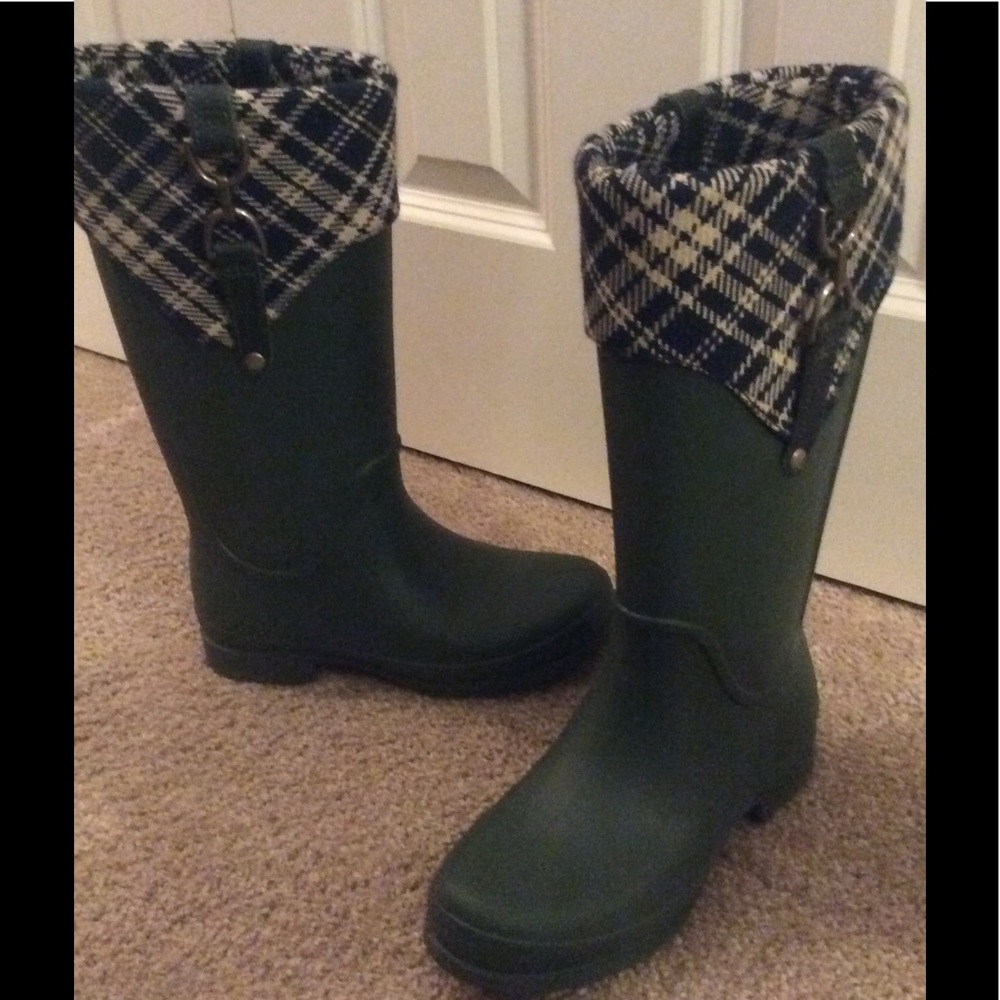 Crocs Hunter Green Rain Boots with Tartan trim